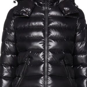 Moncler bady down puffer